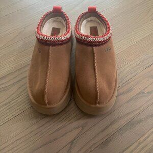 UGG